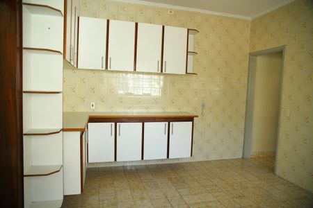 Casa à venda com 150m², 5 quartos e 2 vagasCozinha - casa 2 