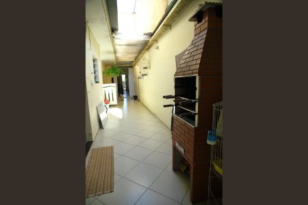 Casa à venda com 150m², 5 quartos e 2 vagasQuintal 