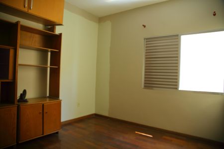 Casa à venda com 150m², 5 quartos e 2 vagasQuarto 2 - casa 2 