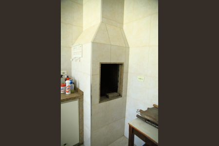 Casa à venda com 150m², 5 quartos e 2 vagasCozinha/churrasqueira- casa2 