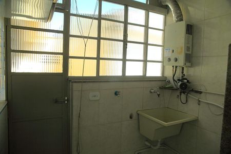 Casa à venda com 150m², 5 quartos e 2 vagasÁrea de Serviço