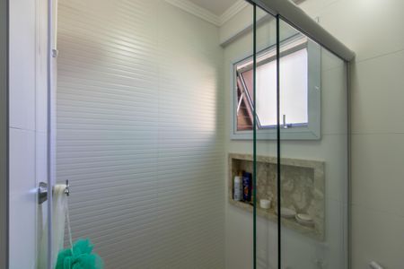 Apartamento para alugar com 70m², 2 quartos e 1 vaga Apartamento para alugar com 70m², 2 quartos e 1 vagaBanheiro da Suíte