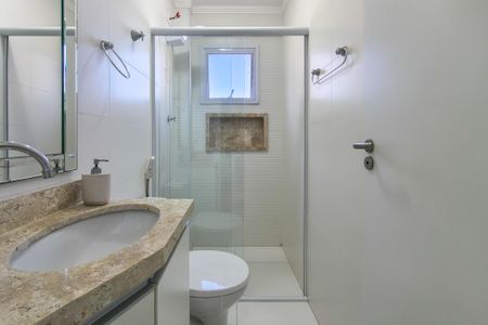 Apartamento para alugar com 70m², 2 quartos e 1 vaga Apartamento para alugar com 70m², 2 quartos e 1 vagaBanheiro