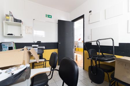 Casa para alugar com 226m², 4 quartos e 3 vagasQuarto 4