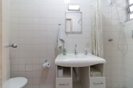 Casa para alugar com 226m², 4 quartos e 3 vagasBanheiro Social 