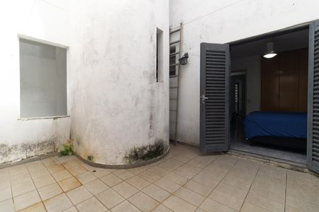 Casa para alugar com 226m², 4 quartos e 3 vagasQuintal