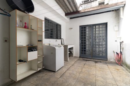 Casa para alugar com 226m², 4 quartos e 3 vagasLavanderia