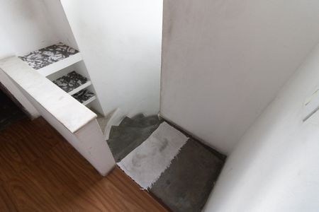 Casa para alugar com 226m², 4 quartos e 3 vagasEscada