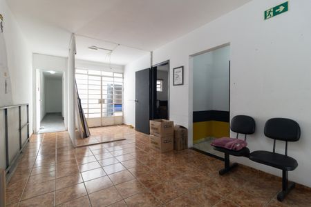 Casa para alugar com 226m², 4 quartos e 3 vagasSala