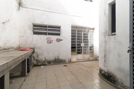 Casa para alugar com 226m², 4 quartos e 3 vagasQuintal