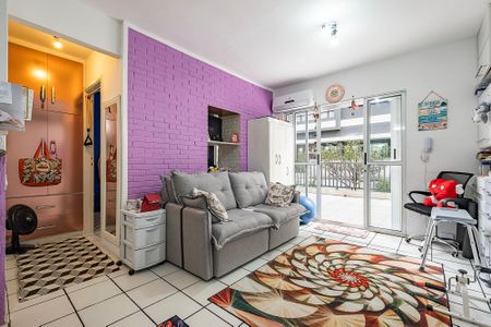 Apartamento à venda com 47m², 1 quarto e 1 vaga Apartamento à venda com 47m², 1 quarto e 1 vagaSala/Cozinha