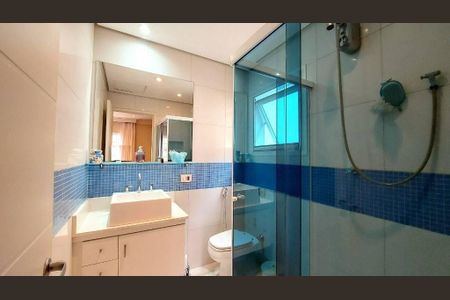 Casa à venda com 3 quartos, 228m² em Educandário, São Paulo