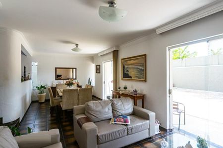 Casa à venda com 2 quartos, 455m² em Jardim Sao Caetano, São Caetano do Sul