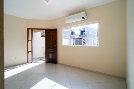 Sala de casa para alugar com 2 quartos, 84m² em Jardim Residencial Villa Amato, Sorocaba