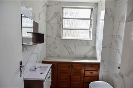 Apartamento para alugar com 70m², 2 quartos e 1 vaga Apartamento para alugar com 70m², 2 quartos e 1 vagaBanheiro