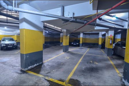 Apartamento para alugar com 70m², 2 quartos e 1 vaga Apartamento para alugar com 70m², 2 quartos e 1 vagaGaragem