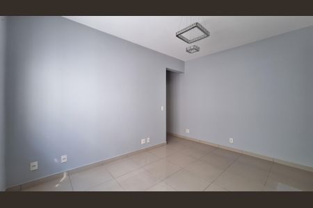 Sala  de casa para alugar com 2 quartos, 125m² em Vila Ipojuca, São Paulo