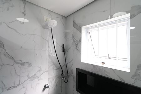 Casa para alugar com 125m², 2 quartos e 1 vagaBanheiro 