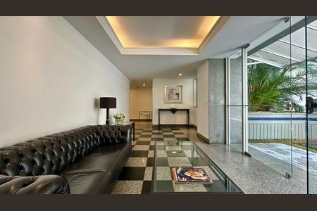 Apartamento à venda com 145m², 4 quartos e 2 vagasHall social 