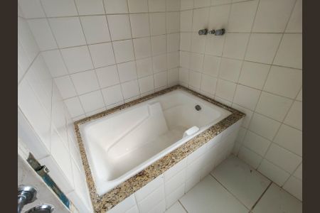 Casa para alugar com 280m², 4 quartos e 1 vagaBanheiro Corredor