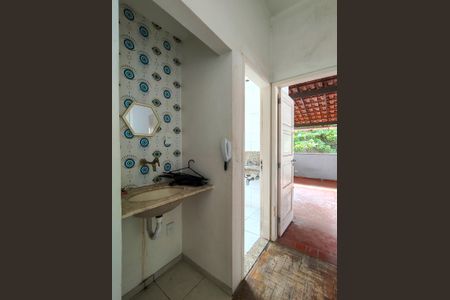 Casa para alugar com 280m², 4 quartos e 1 vagaCorredor