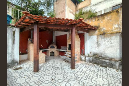 Casa para alugar com 280m², 4 quartos e 1 vagaChurrasqueira