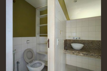 Casa para alugar com 280m², 4 quartos e 1 vagaBanheiro da Suíte