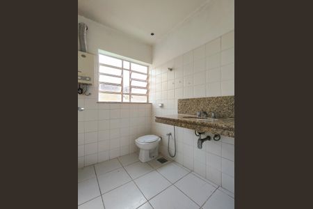 Casa para alugar com 280m², 4 quartos e 1 vagaBanheiro Corredor