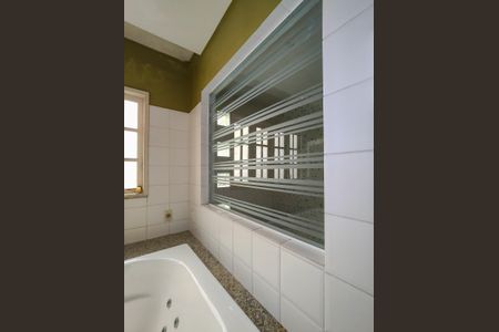 Casa para alugar com 280m², 4 quartos e 1 vagaBanheiro da Suíte