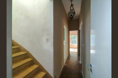 Casa para alugar com 280m², 4 quartos e 1 vagaCorredor