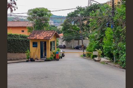 Casa para alugar com 280m², 4 quartos e 1 vagaFachada