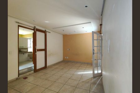 Casa para alugar com 280m², 4 quartos e 1 vagaSuíte