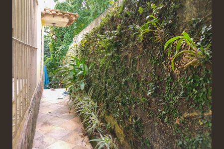 Casa para alugar com 280m², 4 quartos e 1 vagaCorredor