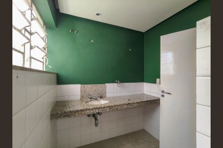 Casa para alugar com 280m², 4 quartos e 1 vagaBanheiro Corredor