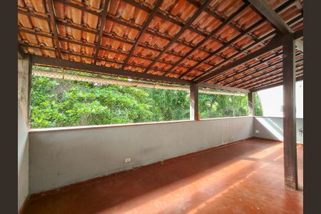 Casa para alugar com 280m², 4 quartos e 1 vagaVaranda