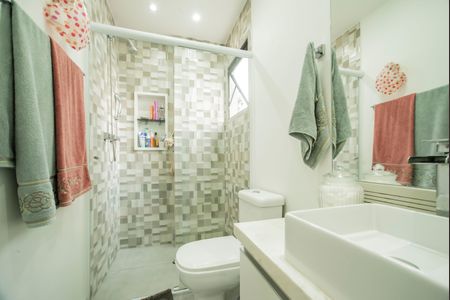 Apartamento à venda com 88m², 3 quartos e 2 vagasBanheiro da Suíte