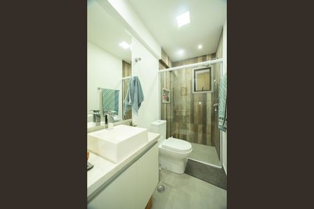 Apartamento à venda com 88m², 3 quartos e 2 vagasBanheiro