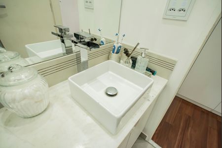 Apartamento à venda com 88m², 3 quartos e 2 vagasBanheiro da Suíte