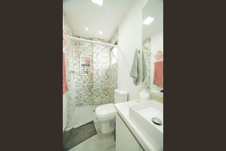 Apartamento à venda com 88m², 3 quartos e 2 vagasBanheiro da Suíte