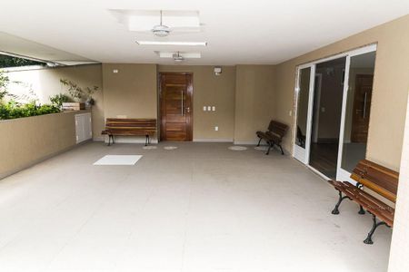 Apartamento à venda com 200m², 4 quartos e 3 vagasÁrea comum