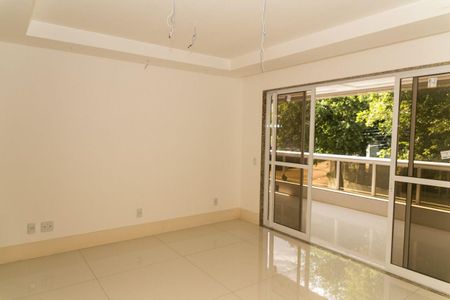 Apartamento à venda com 200m², 4 quartos e 3 vagasSuíte 1