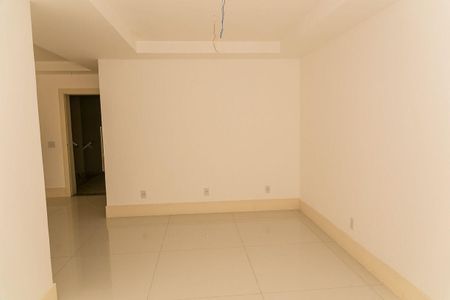 Apartamento à venda com 200m², 4 quartos e 3 vagasSala