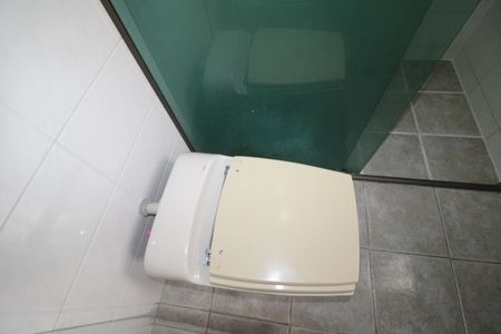 Casa à venda com 207m², 2 quartos e 3 vagasQuarto 1 - Banheiro