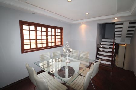 Casa à venda com 207m², 2 quartos e 3 vagasSala de Jantar