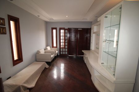 Casa à venda com 207m², 2 quartos e 3 vagasSala