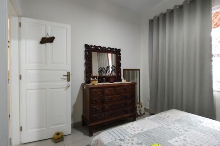 Casa de condomínio à venda com 200m², 3 quartos e 3 vagasQuarto 1