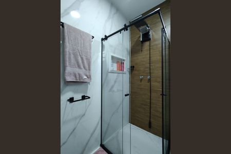 Casa de condomínio à venda com 200m², 3 quartos e 3 vagasBanheiro Social