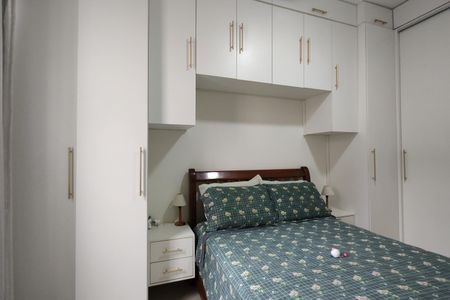 Casa de condomínio à venda com 200m², 3 quartos e 3 vagasQuarto 3