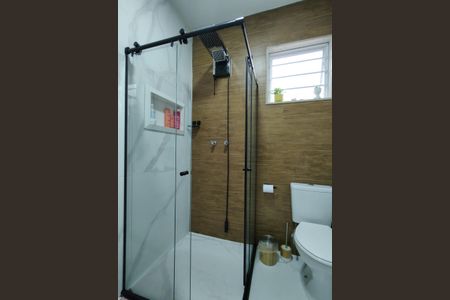 Casa de condomínio à venda com 200m², 3 quartos e 3 vagasBanheiro Social