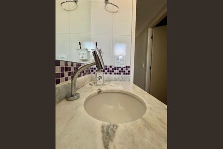 Apartamento à venda com 87m², 2 quartos e 2 vagasBanheiro